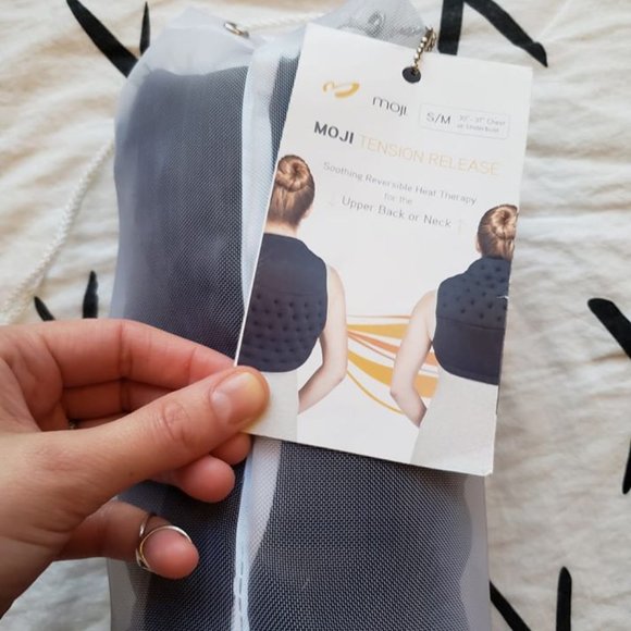Moji heated neck wrap Clearance